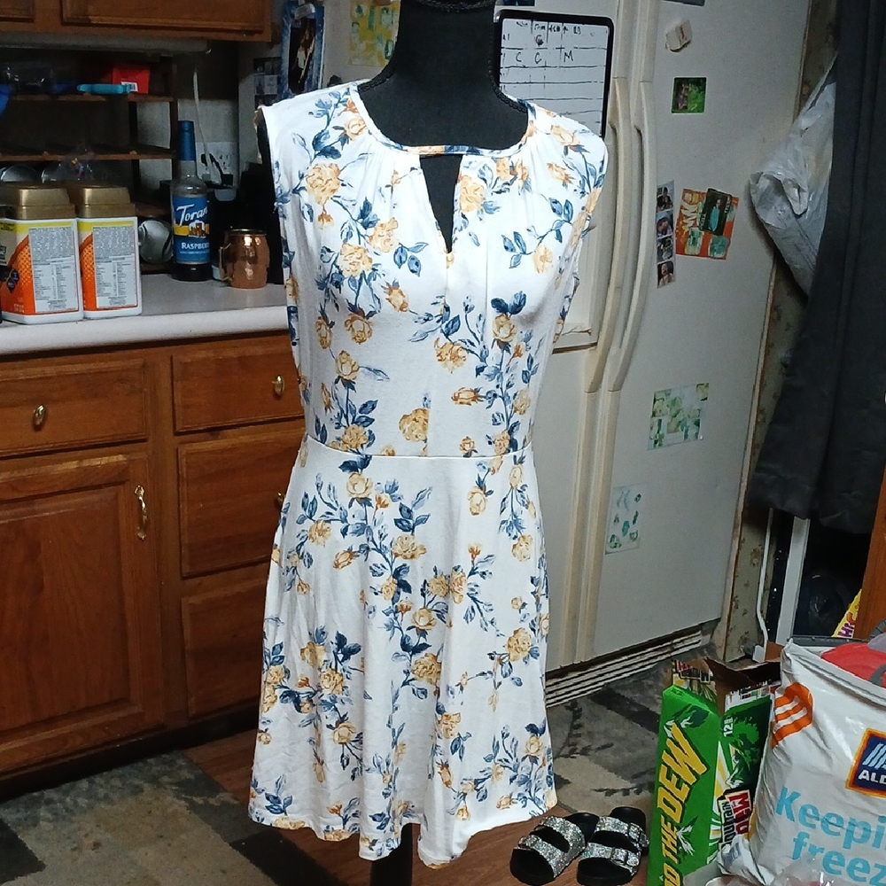 Floral Print Dress Medium